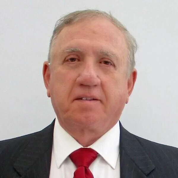 Uluc, Co-owner